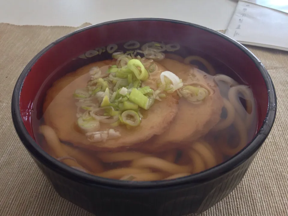 Snapdishの料理写真:今日の朝ごはんは丸天うどん！|PegaOさん