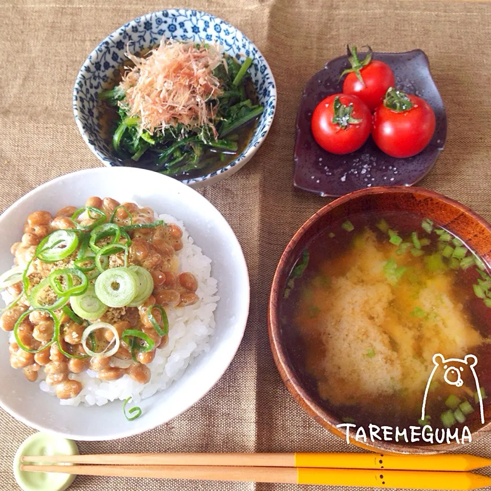 Snapdishの料理写真:もみ菜の煮浸し、納豆ご飯、もみ菜のお味噌汁|たれめぐま◡̈✩*さん