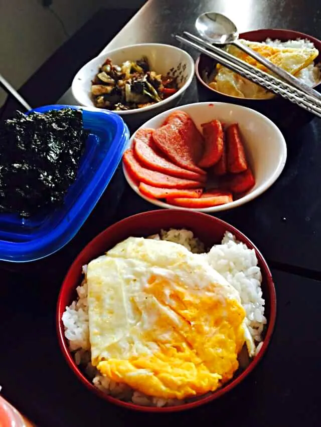 bolgogi fried egg spam breakfast|CHUENCHAIさん