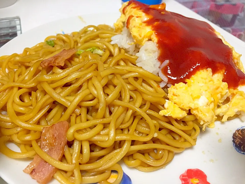 焼きそばとオムライス|ねずみ本舗ひよこ完さん