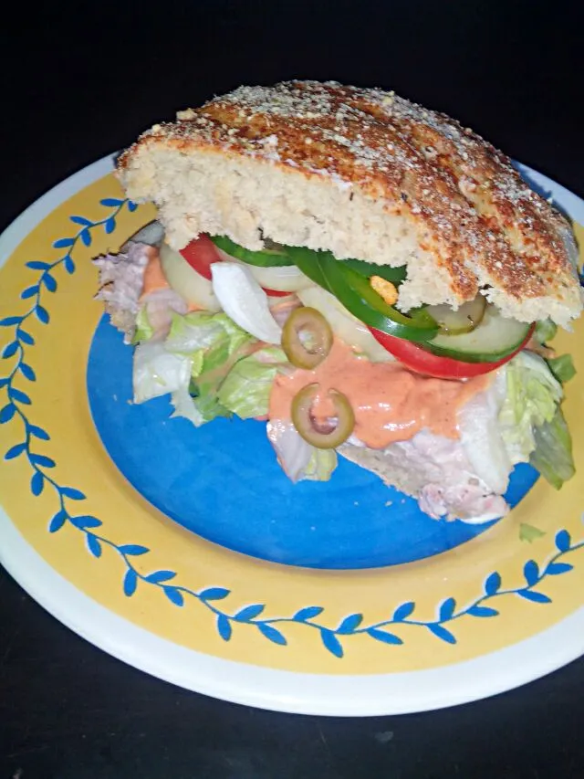 Snapdishの料理写真:Tuna auf Cheese Oregano Sub|Jennyさん