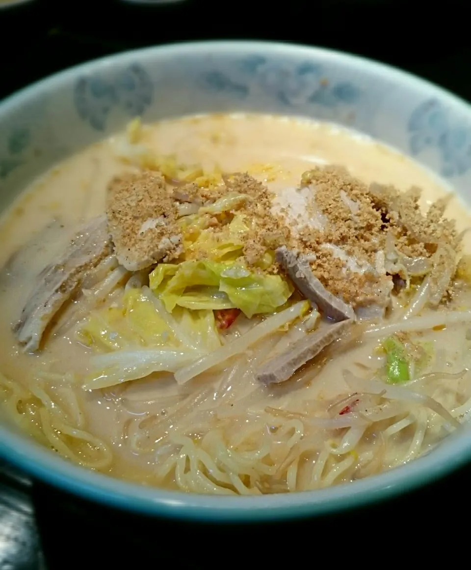 ゆで豚とキャベツのゴマスープ麺|平原知宏さん