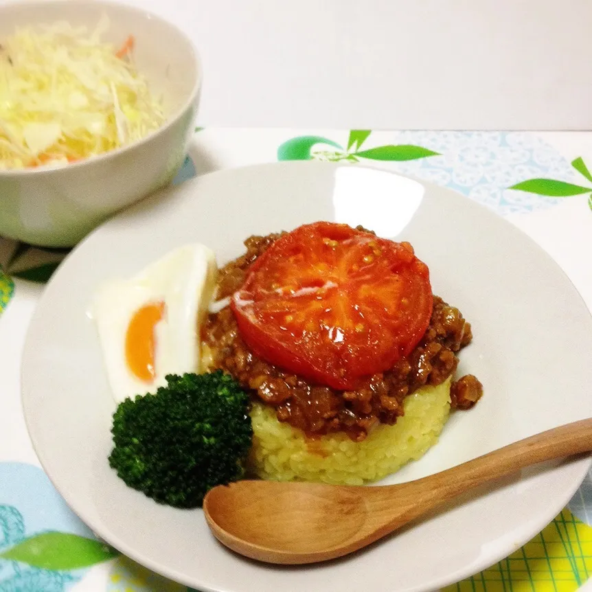 キーマカレーの焼きトマト🍅のっけ|美也子さん