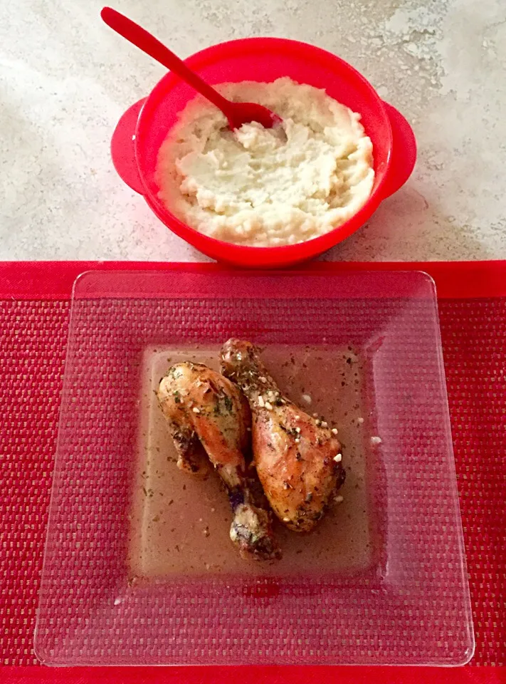 Snapdishの料理写真:Pollo a la Naranja con Puré de Papa.|Loreleyさん