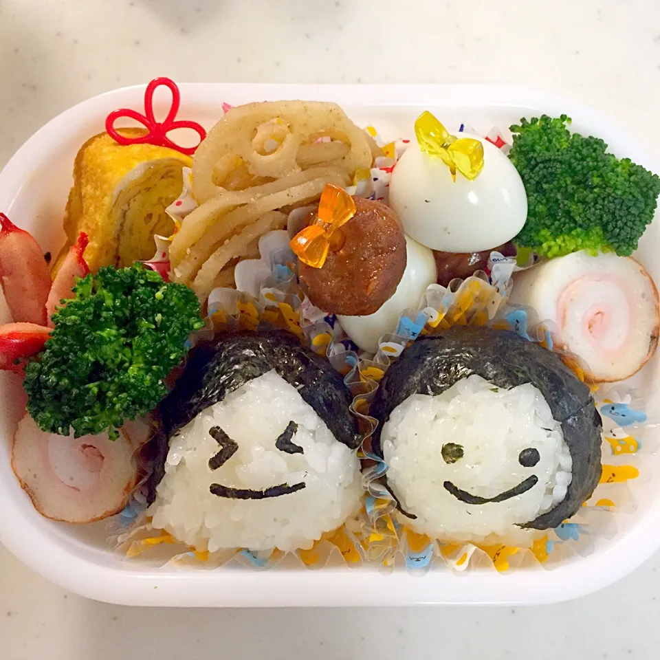 Snapdishの料理写真:1年生の初遠足。仲良し弁当|りょ-こさん