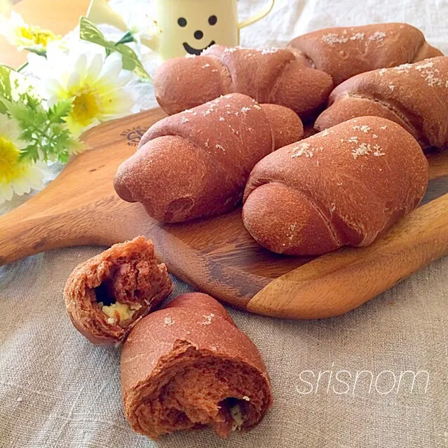 Snapdishの料理写真:まきちゃんの 塩チョコロールパン🍫|なおさん