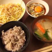 Snapdishの料理写真:ヘルシーな夕飯 野菜たっぷりー(*´∀｀*)|ぽぽさん