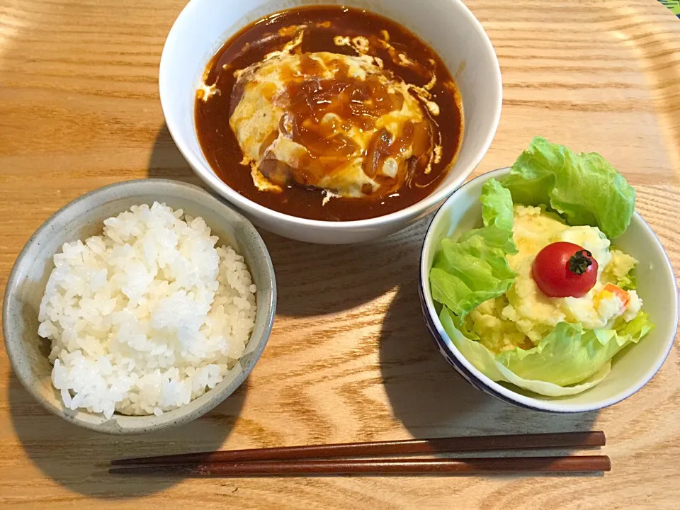 煮込みハンバーグ&ポテサラ✧*|Makiさん