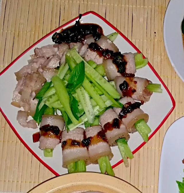 Snapdishの料理写真:Pork belly wrapped with cucumber and mint leave|Ami Haさん