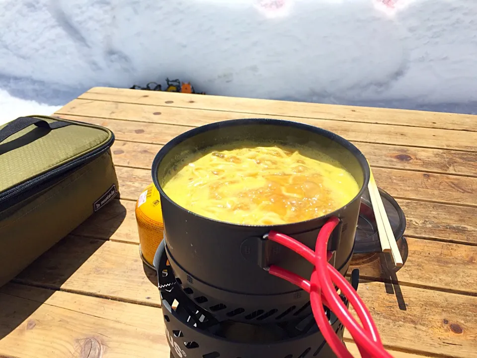 穂高岳山荘前でクッキング〜（≧∇≦）|ラー山さん