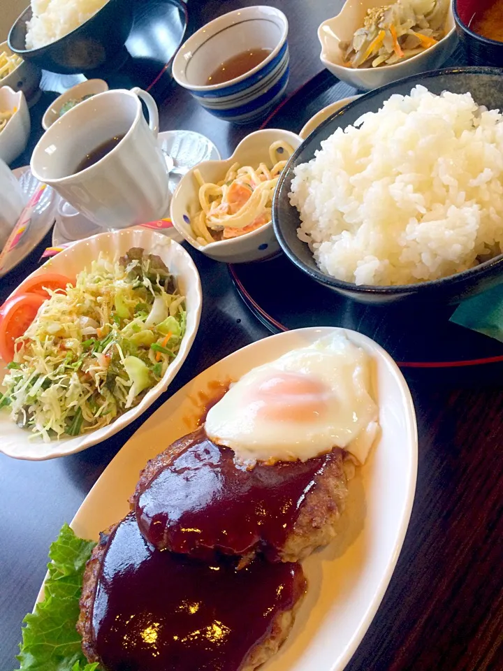 ランチ ハンバーグ定食|ナナさん