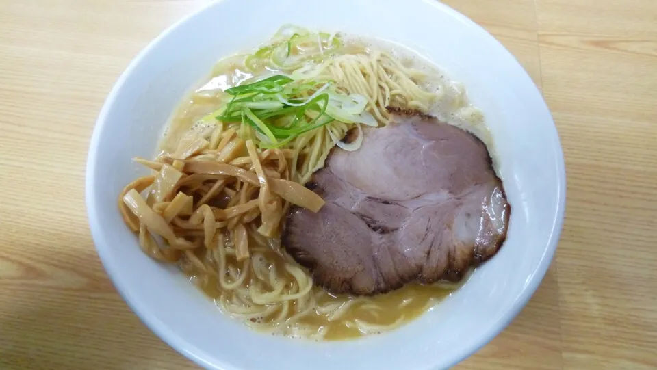 和風鶏白湯ラーメン大盛(醤油/細麺)◎ @愛知|THE SUNSEAさん