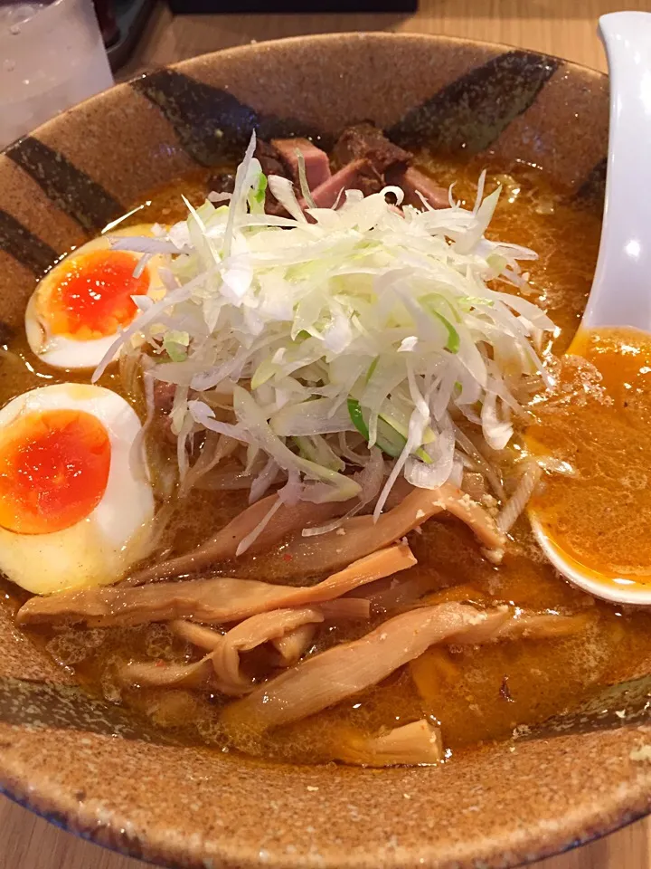 Snapdishの料理写真:味玉味噌ラーメン|Nao K. Tさん