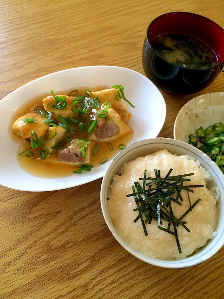 Snapdishの料理写真:厚揚げの肉詰め&とろろご飯|ほぶまりさん