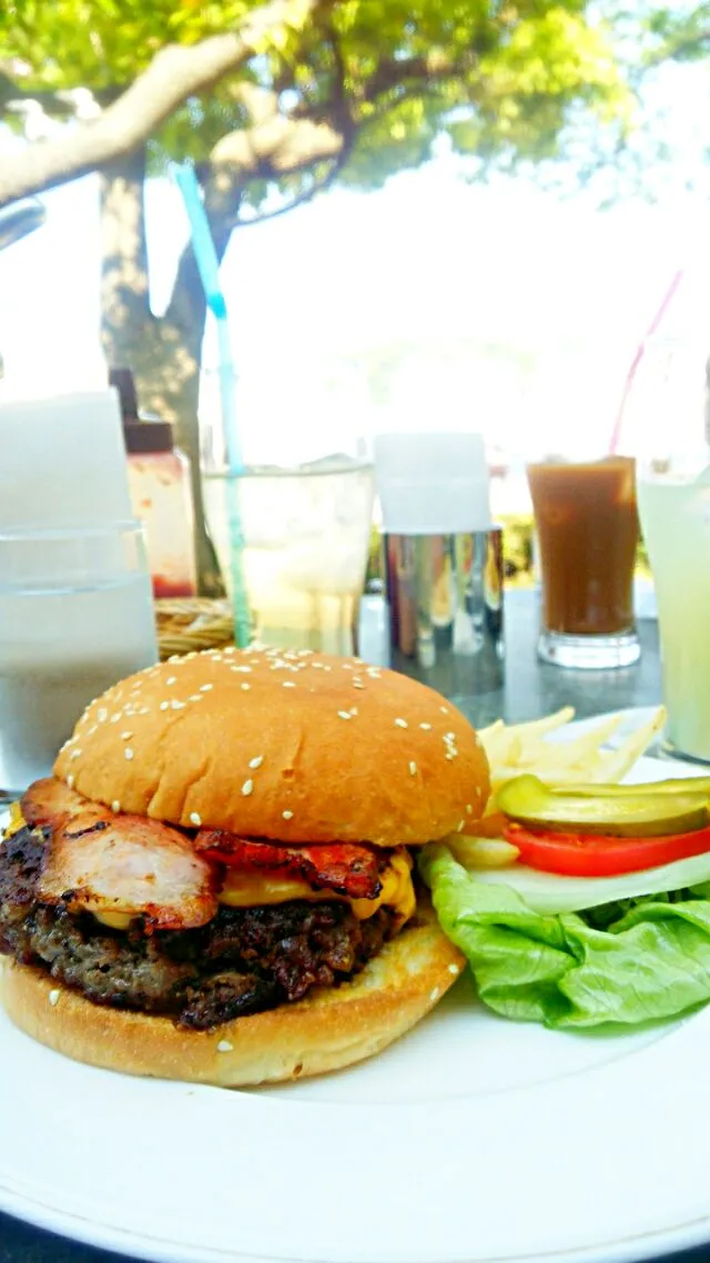 横須賀で食べたバーガー☺#カフェレストランコルセール|Yukariさん