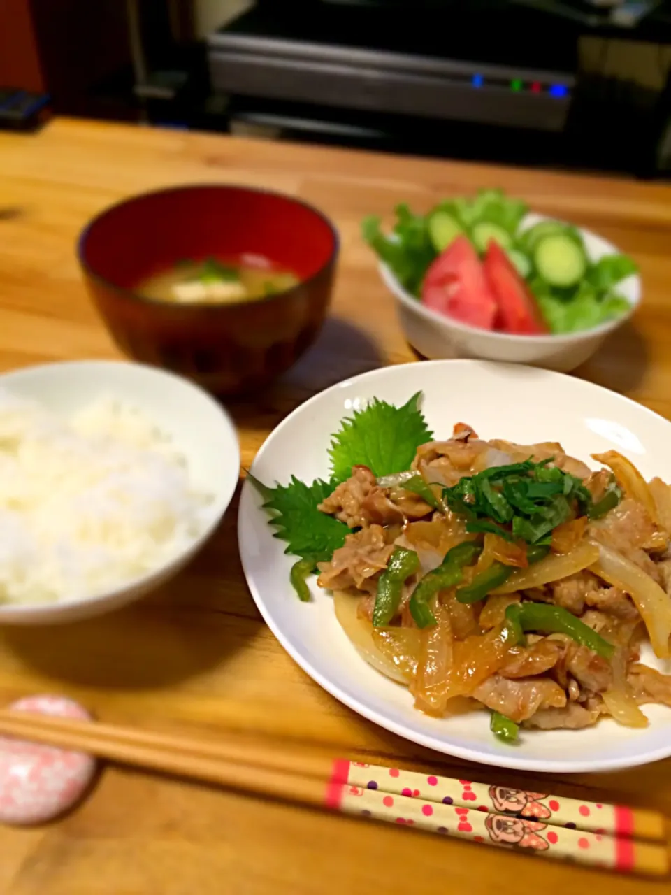 青じそたっぷり豚肉の味噌炒め！|うーろんさん