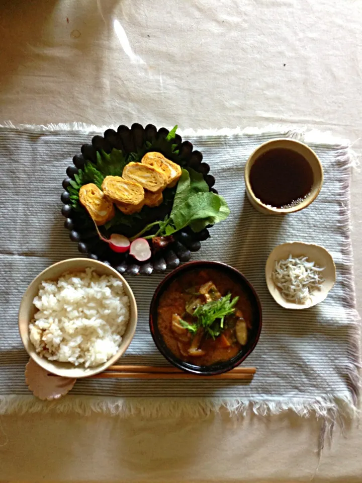 連休はじめの朝食|ツルさん