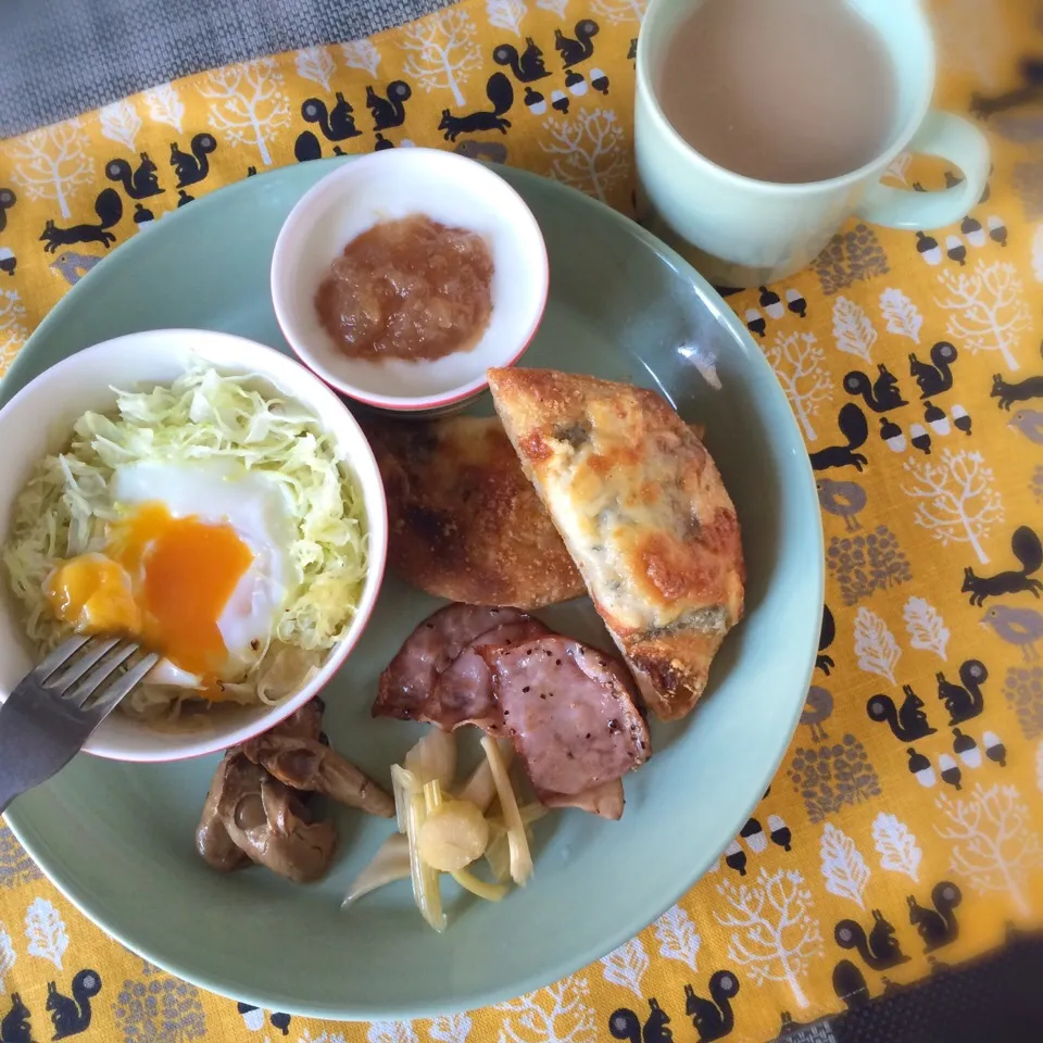 今日の朝ごはん|ぺんぎんさん