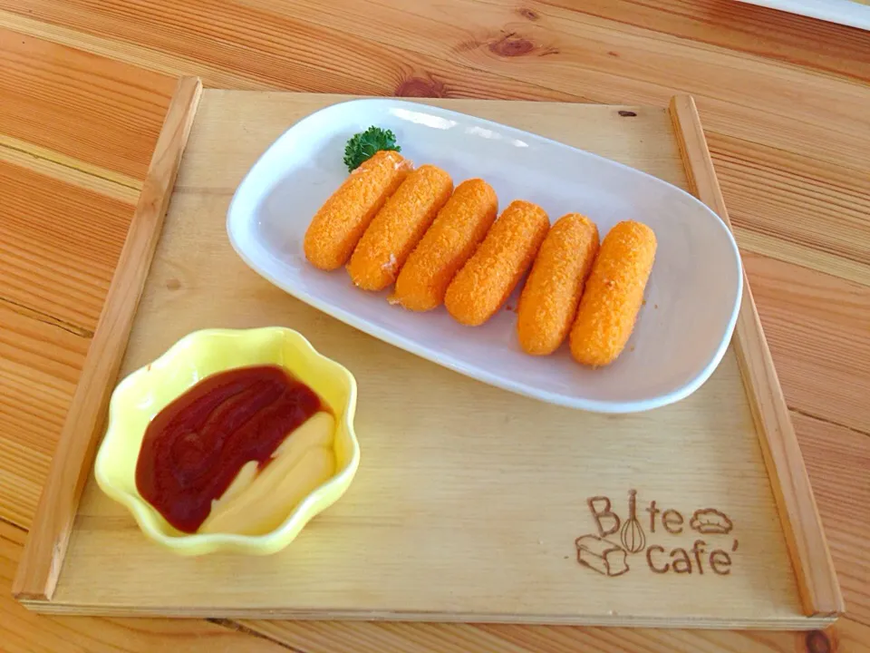 Cheese sticks|Sakarwrat Kawiloさん