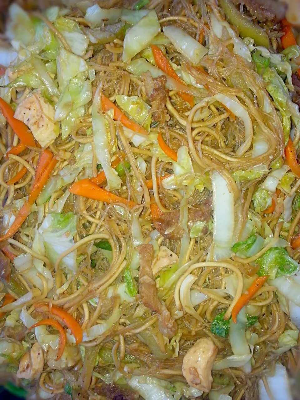 pancit bihon & canton!!!! #sarapppp|lore liejane estabilloさん