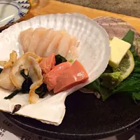 Snapdishの料理写真:Scallop Sashimi or BBQ|Jessieさん