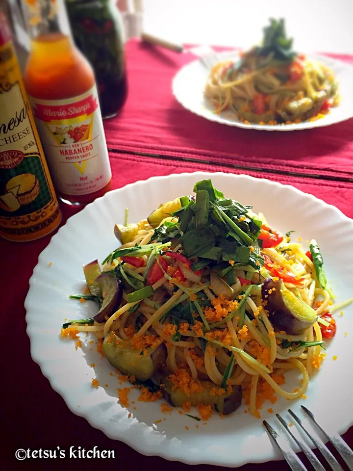 オヤジ特製☆水菜と茄子のパスタ！ ニラのあれ乗せて♪(≧∀≦*)ゞ|TETSU♪😋さん