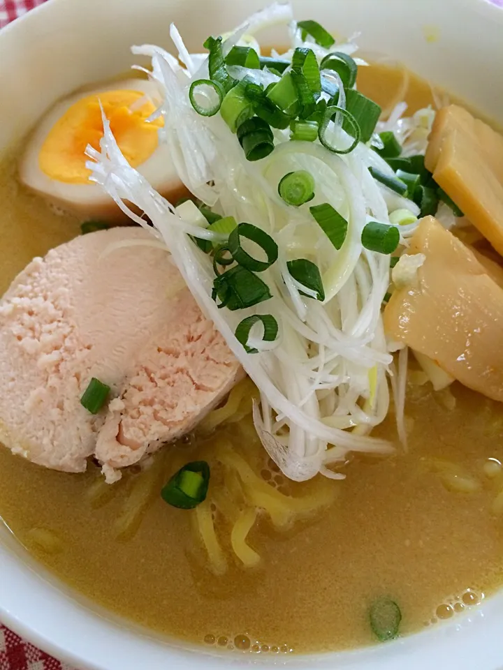 Snapdishの料理写真:鶏白湯ラーメン|みゃ〜さん