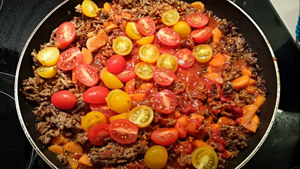 Bolognaise Preparation|Janick Sven Hodelさん