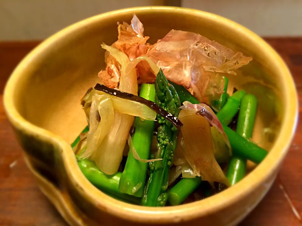 にんにくの芽とベビーアスパラの茗荷塩昆布和え|半田手延べそうめんの店 阿波や壱兆さん