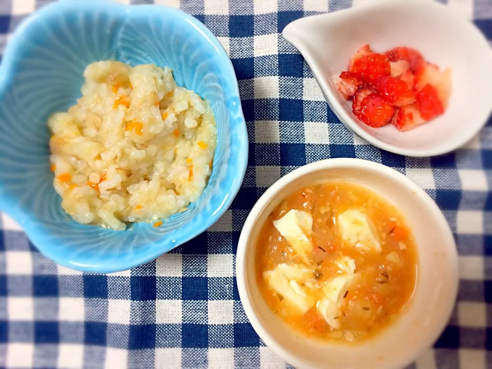 後期✡ツナの炊き込みご飯/豆腐と野菜のあんかけ煮込み/イチゴ|めだか🎶ママさん