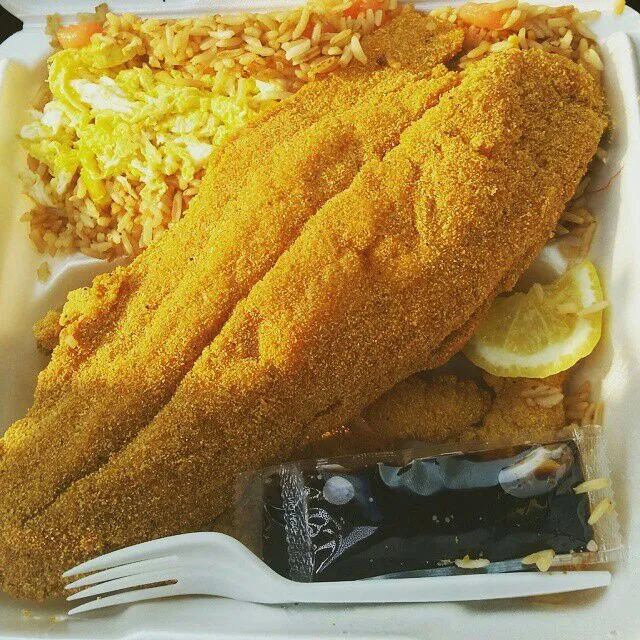 Seafood Combo with Shrimp Fried Rice at Jacks Seafood #Seafood #Fried Rice #Fish #Box lunch/Deli 🙌🙌🙌|Alisha GodsglamGirl Matthewsさん