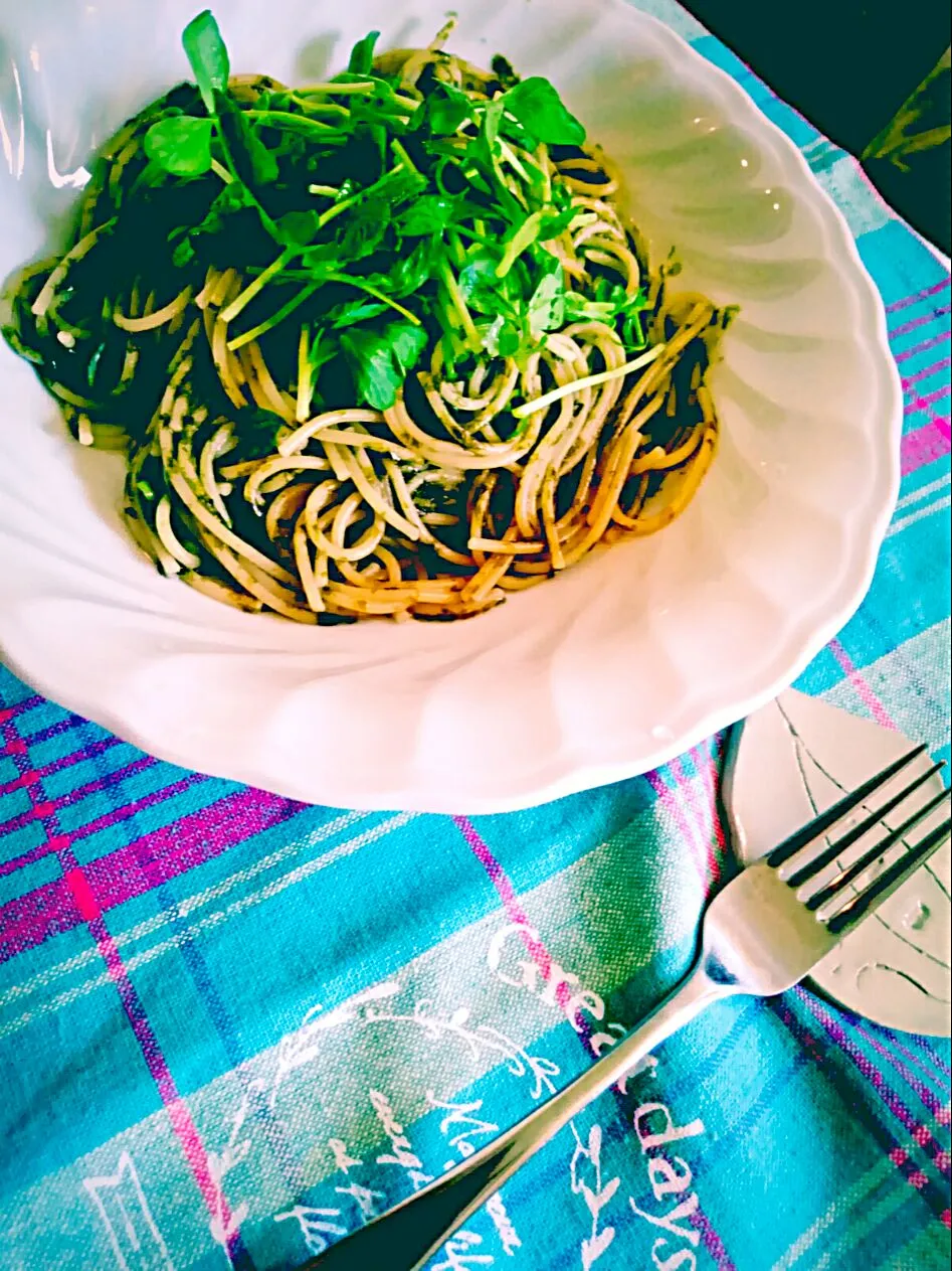 海苔と豆苗のパスタ|ゆりさん