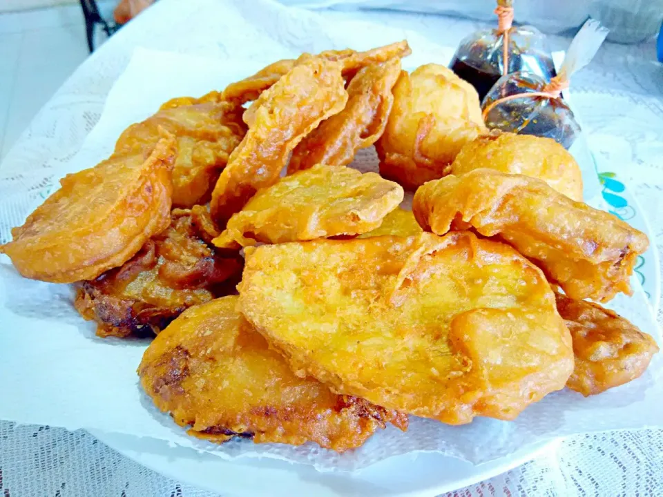 Fried Banana, fried cassava and Fried Sweet Potato...|Jason Letchumananさん