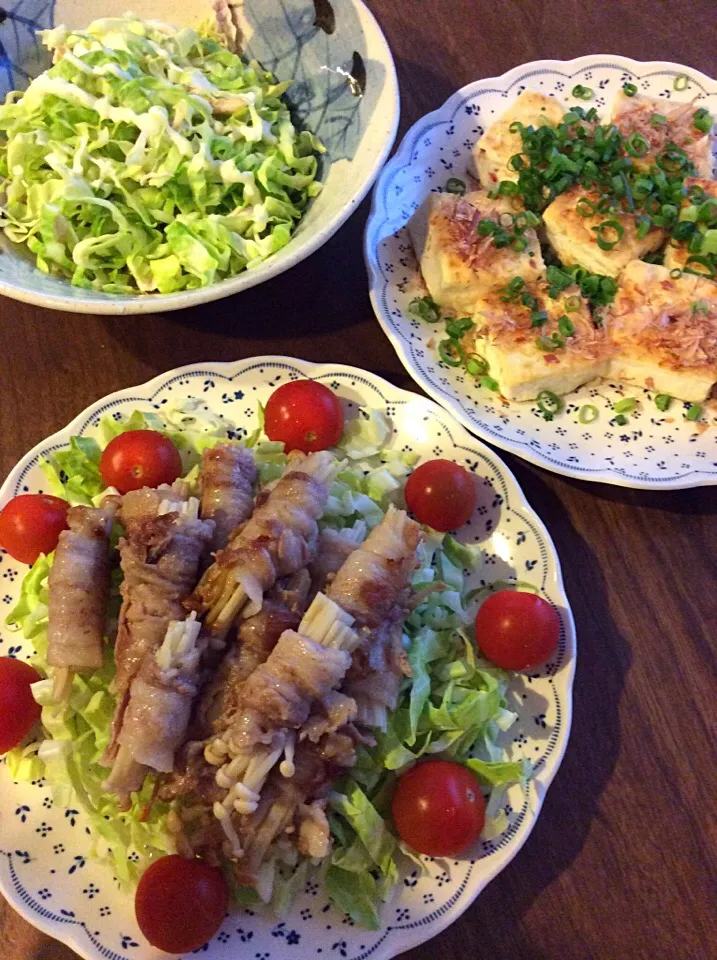 豚肉のエノキ巻き  豆腐の焼いたの  キャベツとササミのサラダ|ちょこりんさん