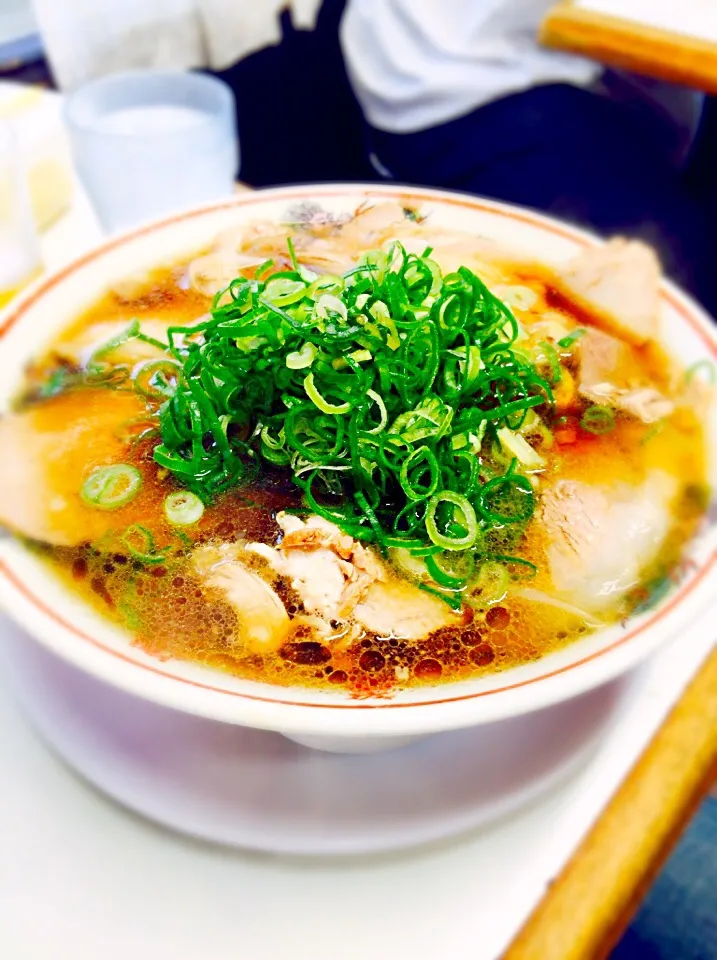 京都「本家第一旭たかはし本店」特製ラーメン‼️😝😜🎉|hassanさん