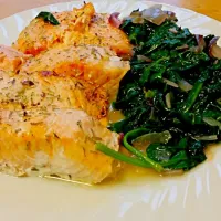 Salmon with spinach|Anri Janis Nastoさん