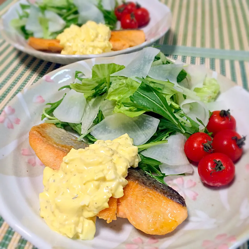 ♡鮭のムニエル〜タルタルソースかけ〜&大根水菜サラダ♡|miyuさん