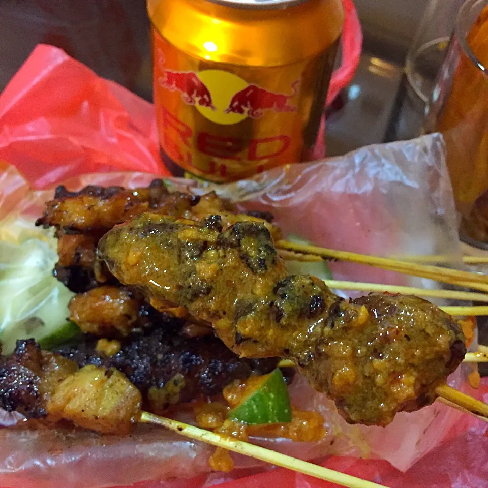 Snapdishの料理写真:satay (ayam, kambing)|maixx ใหม่さん