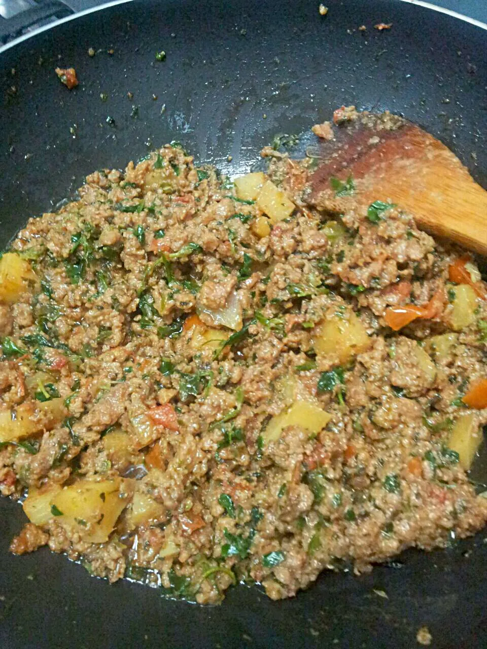 Beef Mince with Fenugreek Leaves & Potatoes 😀|hinaさん