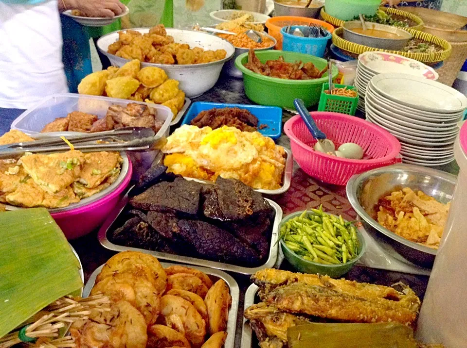 Nasi Pecel|Bambang Budiono Tjioさん