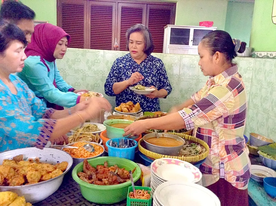 Nasi Pecel|Bambang Budiono Tjioさん