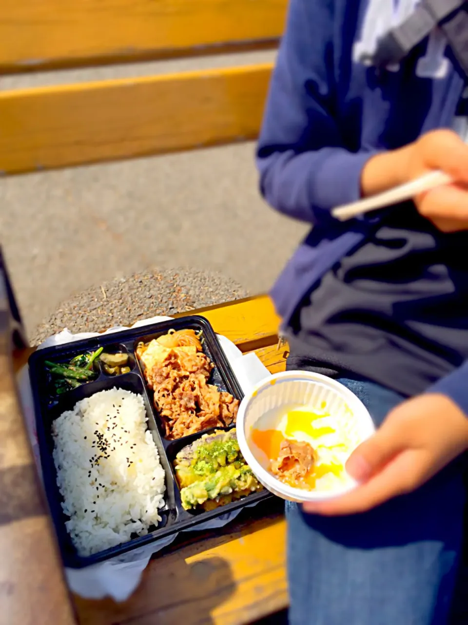 すき焼き＆夏野菜の天ぷら弁当🍱  半熟卵と抹茶塩入り|ch＊K*∀o(^^*)♪さん