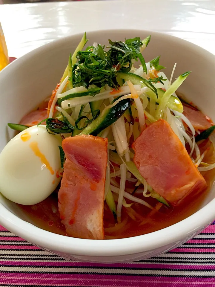 たっぷり野菜の冷麺♪|えりちゃんさん