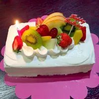 Snapdishの料理写真:🍓🍈🍌フルーツたっぷりショートケーキ🍍🍇🍎|🍀YULIFE🍀さん