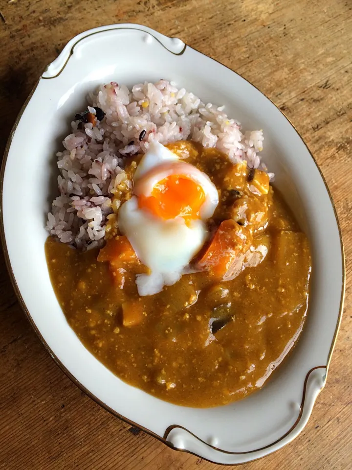 連休最後の昼食はカレーだ‼︎|Yoshinobu Nakagawaさん