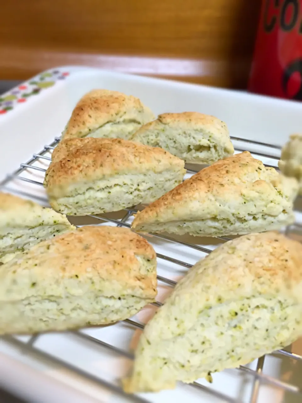 ヘルシー♪新茶と豆乳のスコーン This year's new green tea scone with soy milk;D|miyukiさん