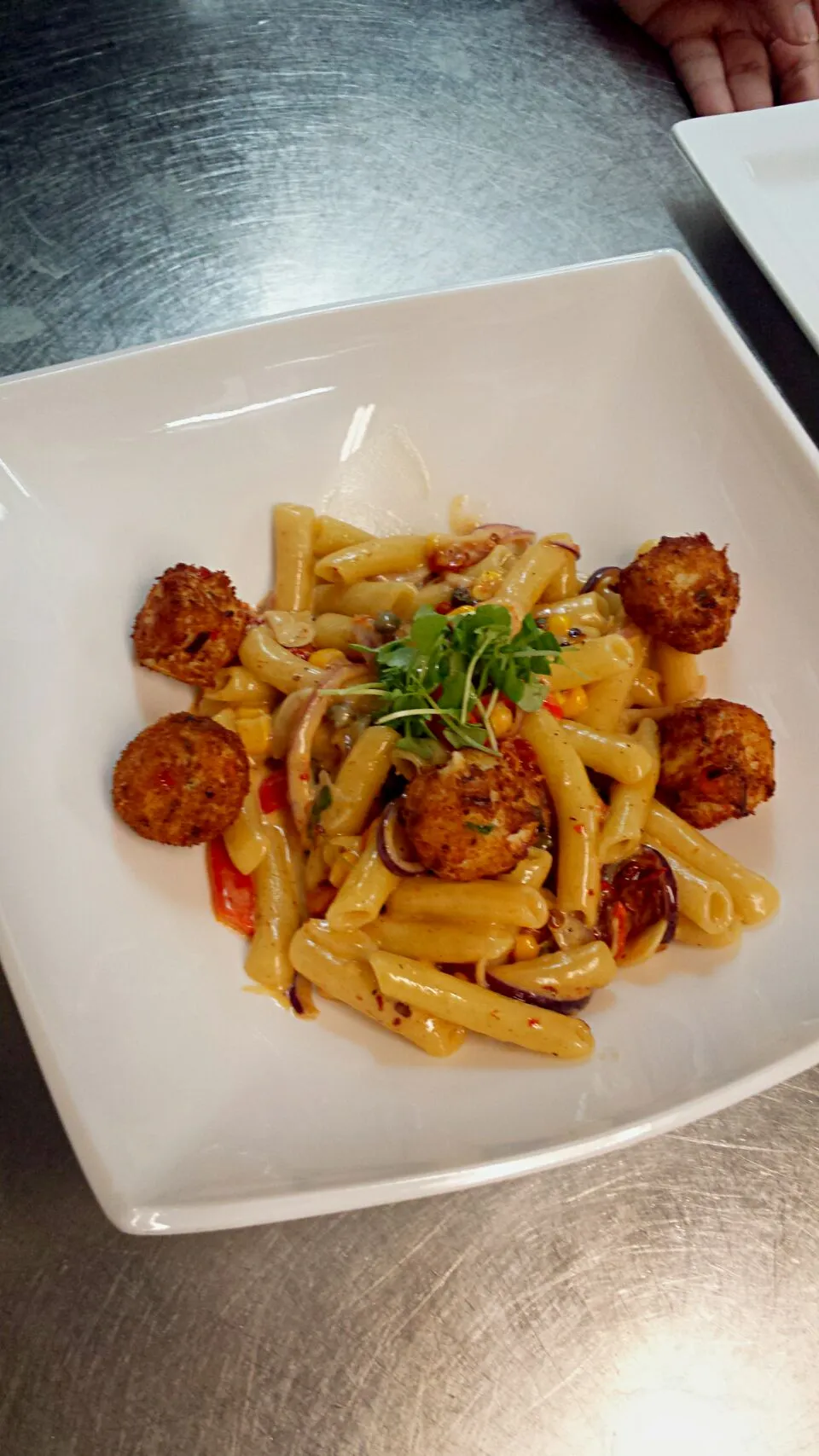 pasta zizi With crab meat balls|Mariano Gardaさん