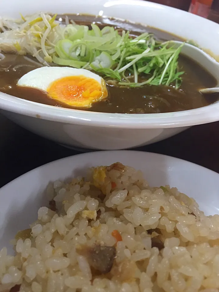 カレーラーメン&炒飯セットじゃけん‼︎|たぁちさん