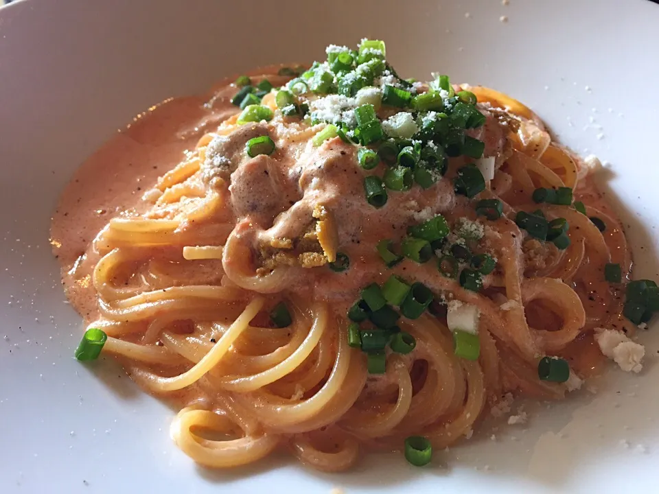 生ウニのクリームパスタ♪|tku🍅🍝🍜🍝🍜🍝🍅さん