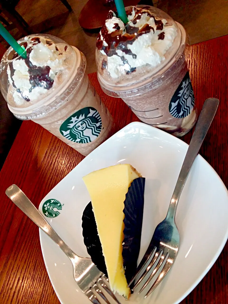 Starbucks tea time 😉|🌷lynnlicious🌷さん